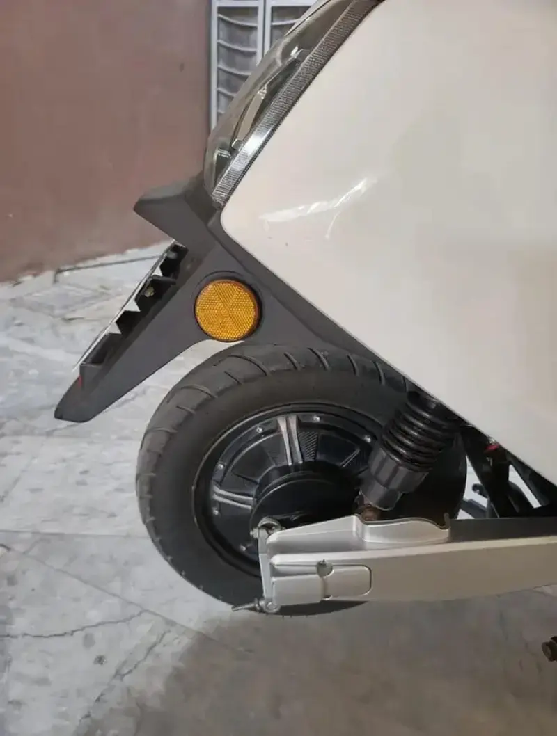 Evee C1 electric scooty 2023 model for sale